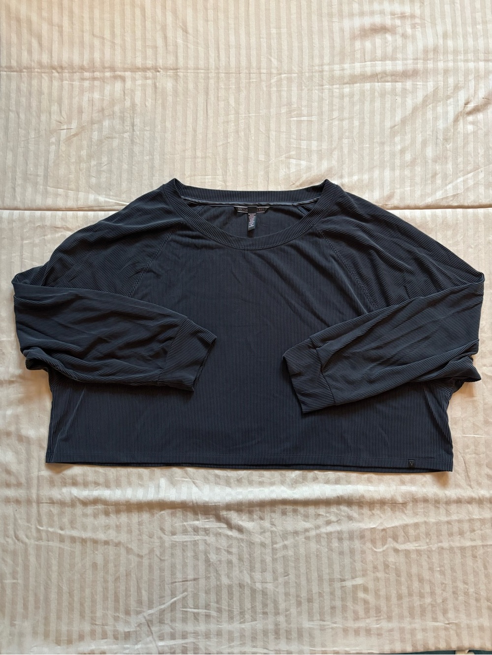 Victoria's Secret Womens Ribbed Long-Sleeved Lounge Crop Top Size XL